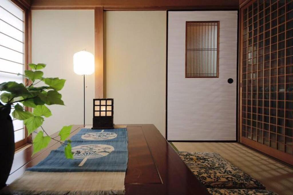 Osaka Misaki Traditional Japanese House 2-6 Ppl Near Station Buitenkant foto